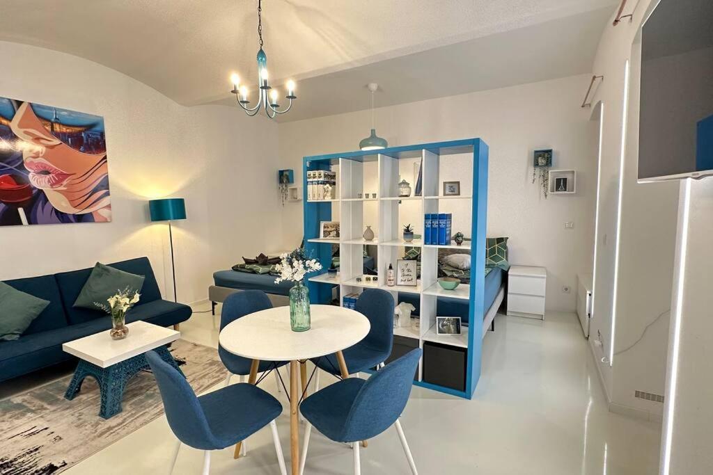 C'Est La Vie A Paris Apartment Viena Exterior foto